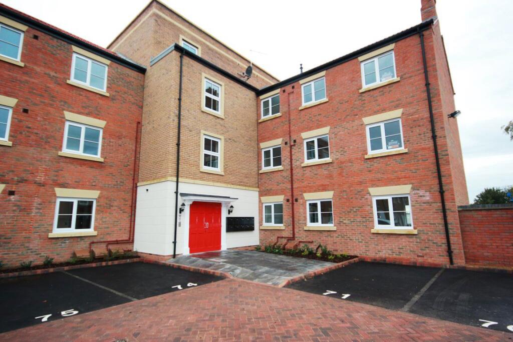 2 bed Apartment for rent in Boston. From Let Us Let U - Boston