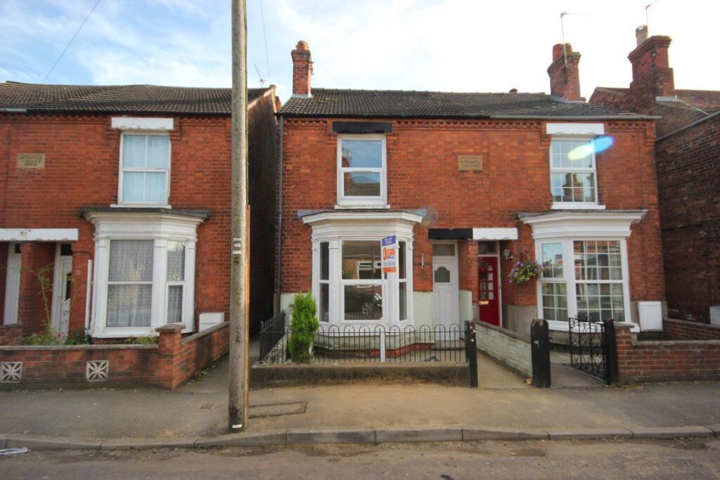 3 bed Semi Detached for rent in Boston. From Let Us Let U - Boston
