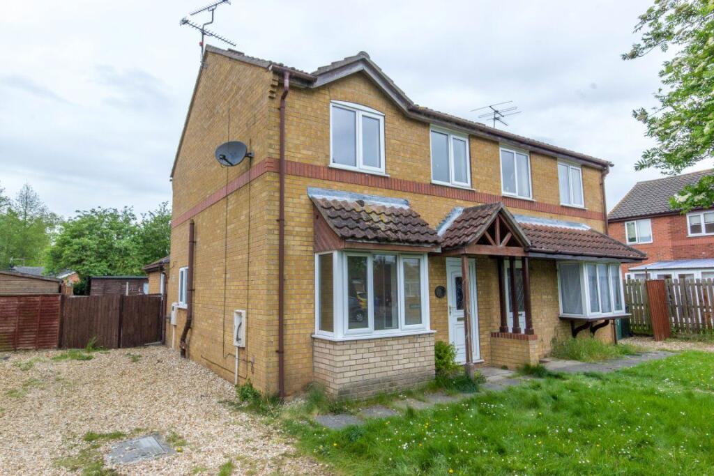 3 bed Semi Detached for rent in Boston. From Let Us Let U - Boston
