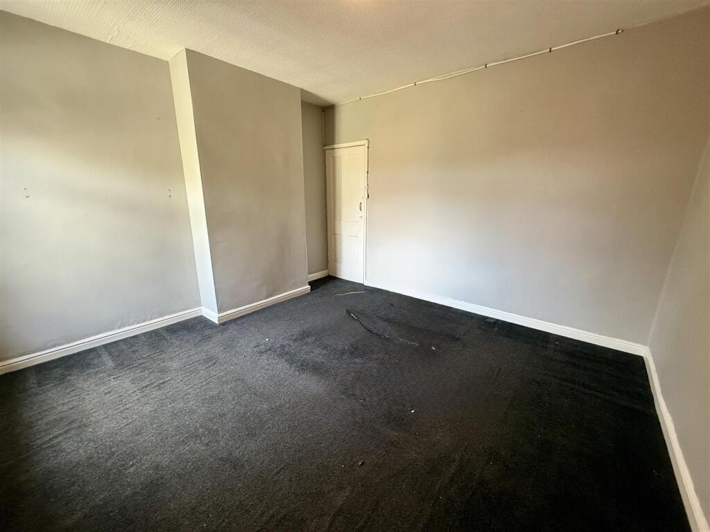 2 bed Mid Terraced House for rent in Sutton in Ashfield. From Location - Mansfield 2 bed Mid Terraced House for rent in Sutton in Ashfield. From Location - Mansfield
