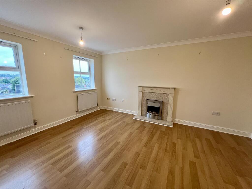 2 bed Apartment for rent in Mansfield. From Location - Mansfield