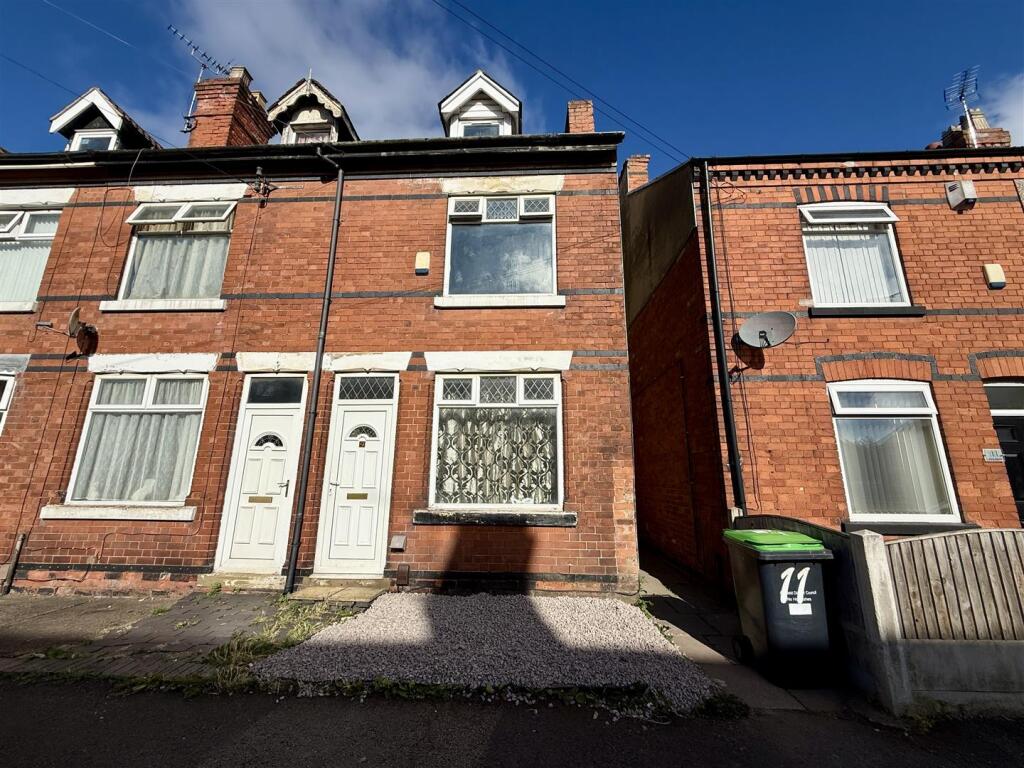 3 bed Mid Terraced House for rent in Kirkby-in-Ashfield. From Location - Mansfield