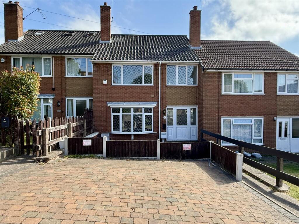 3 bed Detached for rent in Huthwaite. From Location - Mansfield