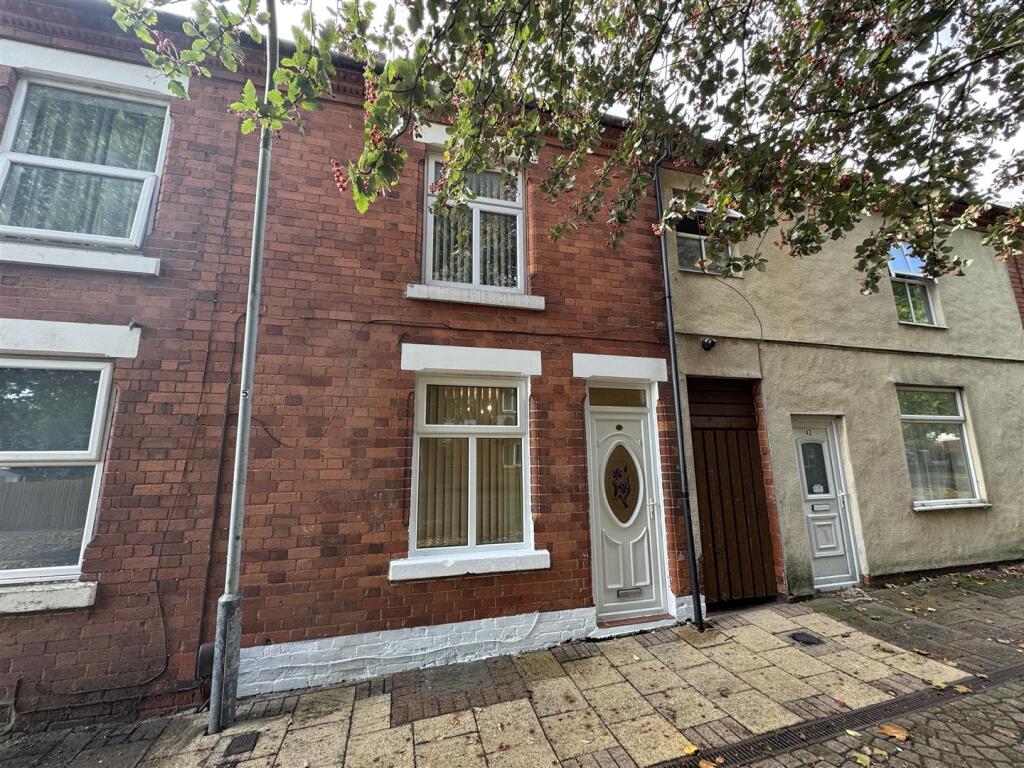 2 bed Mid Terraced House for rent in Sutton in Ashfield. From Location - Mansfield 2 bed Mid Terraced House for rent in Sutton in Ashfield. From Location - Mansfield