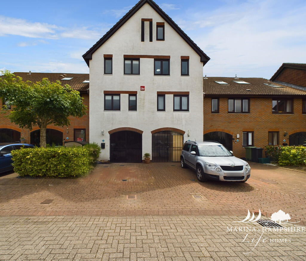 3 bed Mid Terraced House for rent in Portsmouth. From Marina & Hampshire Life Homes - South Coast