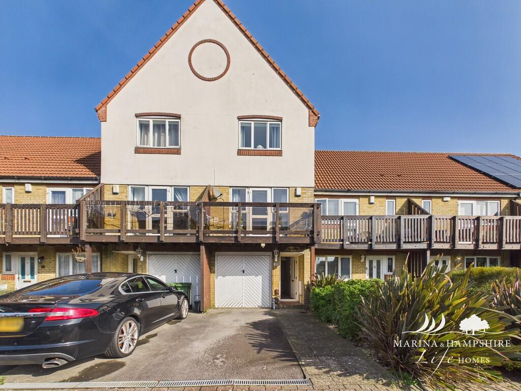 3 bed Mid Terraced House for rent in Southwick. From Marina & Hampshire Life Homes - South Coast
