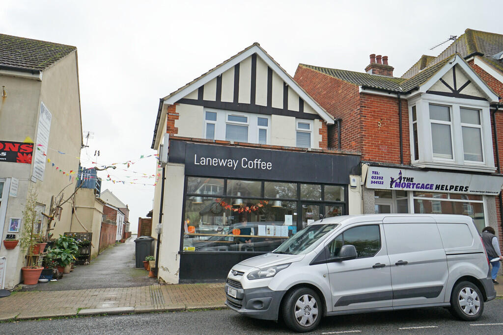 1 bed 1st Floor Flat for rent in Peel Common. From Marina & Hampshire Life Homes - South Coast 1 bed 1st Floor Flat for rent in Peel Common. From Marina & Hampshire Life Homes - South Coast