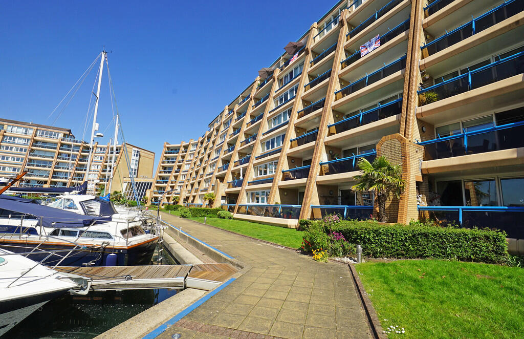 2 bed Apartment for rent in Southwick. From Marina & Hampshire Life Homes - South Coast