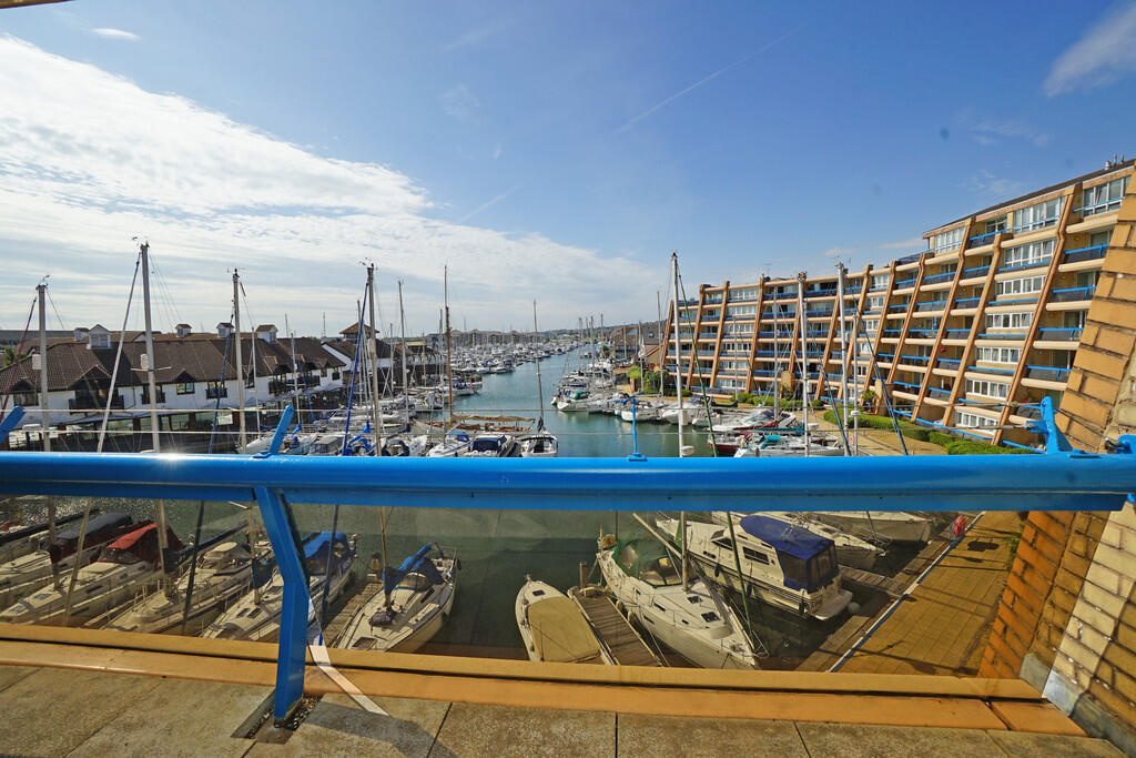3 bed Apartment for rent in Southwick. From Marina & Hampshire Life Homes - South Coast 3 bed Apartment for rent in Southwick. From Marina & Hampshire Life Homes - South Coast
