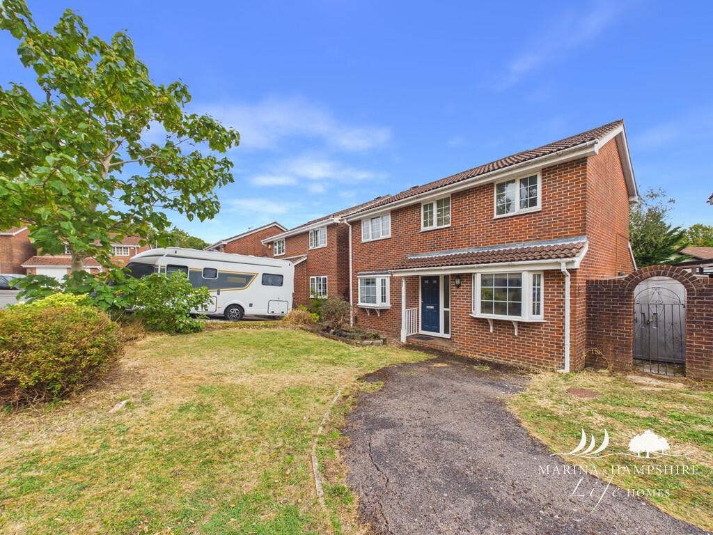 4 bed Detached for rent in Furzeley Corner. From Marina & Hampshire Life Homes - South Coast