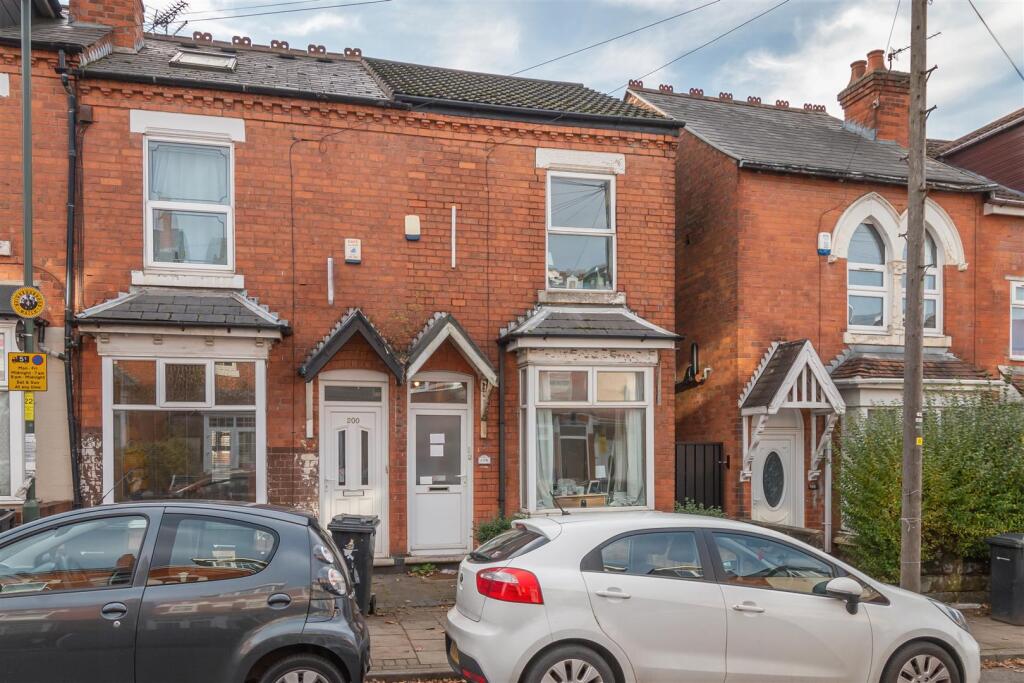 3 bed End of Terrace for rent in Birmingham. From Oakmans Estate Agents - Student Lettings