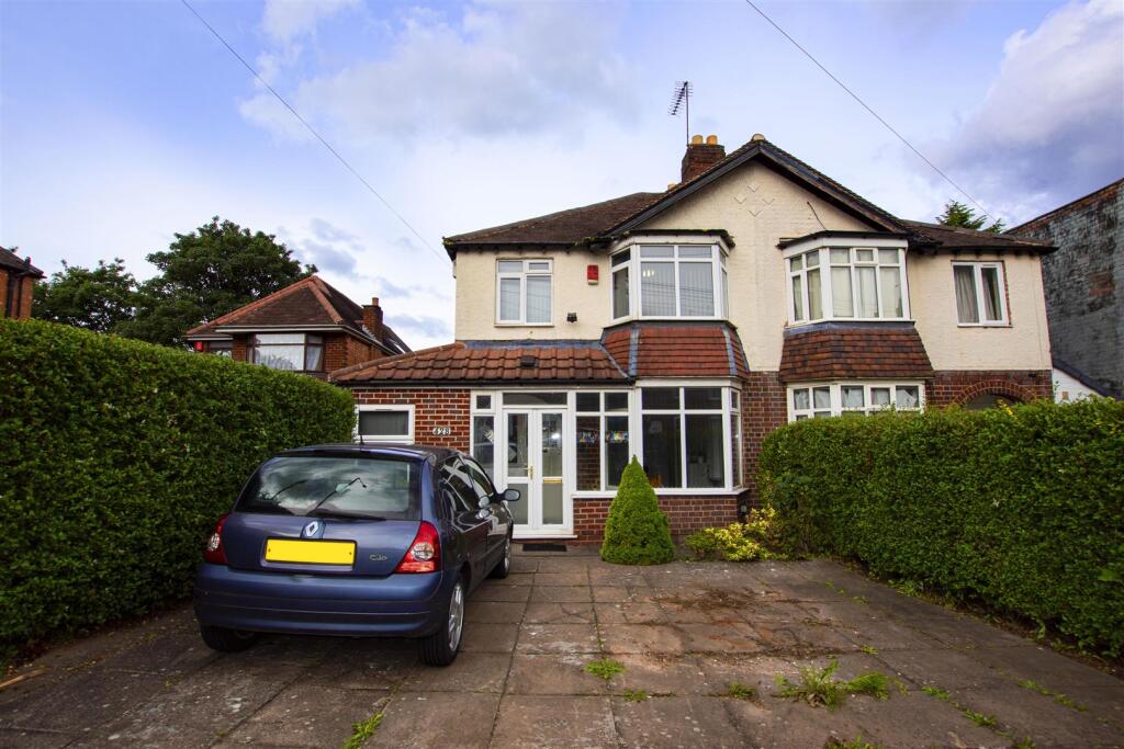 4 bed Detached for rent in Birmingham. From Oakmans Estate Agents - Student Lettings
