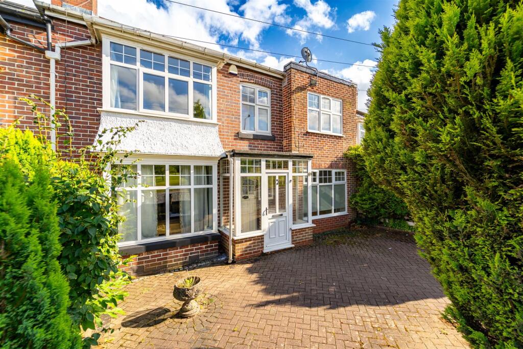 5 bed Detached for rent in Birmingham. From Oakmans Estate Agents - Student Lettings