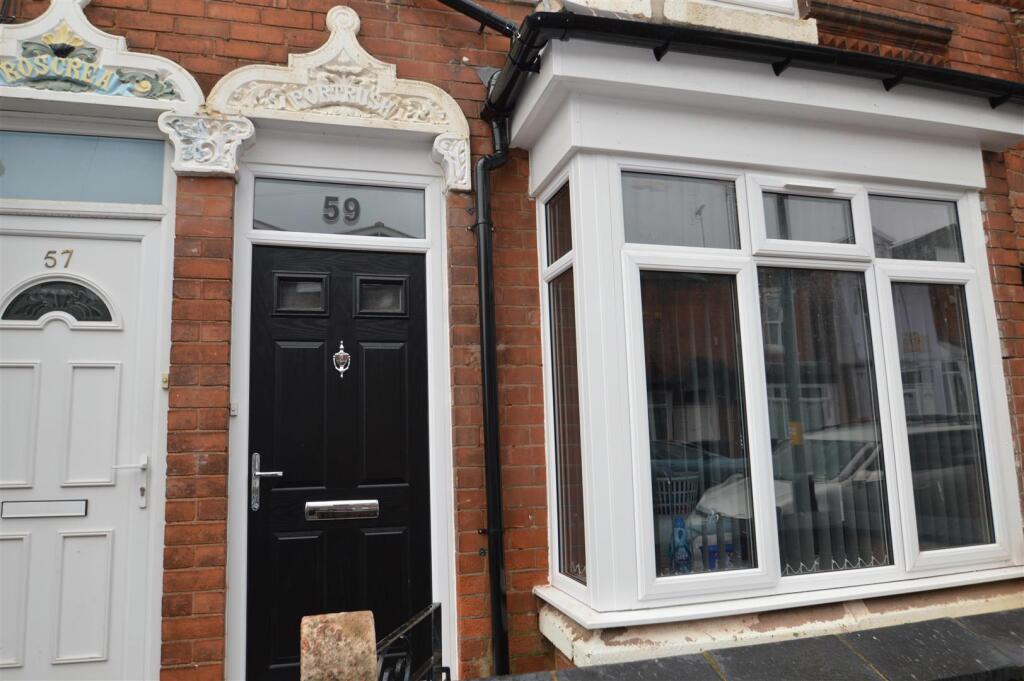 7 bed Detached for rent in Birmingham. From Oakmans Estate Agents - Student Lettings