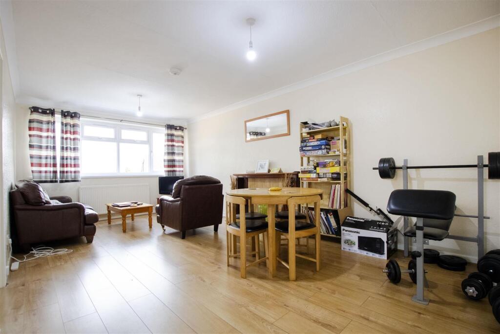 2 bed Apartment for rent in Birmingham. From Oakmans Estate Agents - Student Lettings