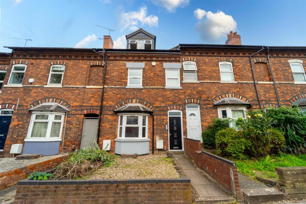 8 bed Detached for rent in Birmingham. From Oakmans Estate Agents - Student Lettings