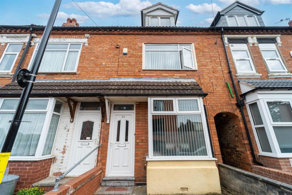5 bed Detached for rent in Birmingham. From Oakmans Estate Agents - Student Lettings