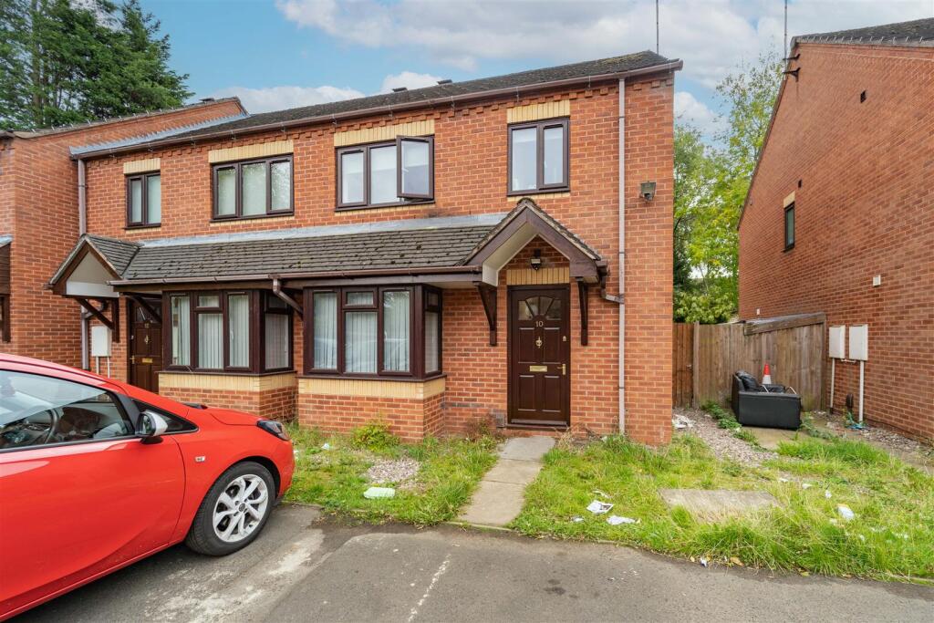 4 bed Detached for rent in Birmingham. From Oakmans Estate Agents - Student Lettings