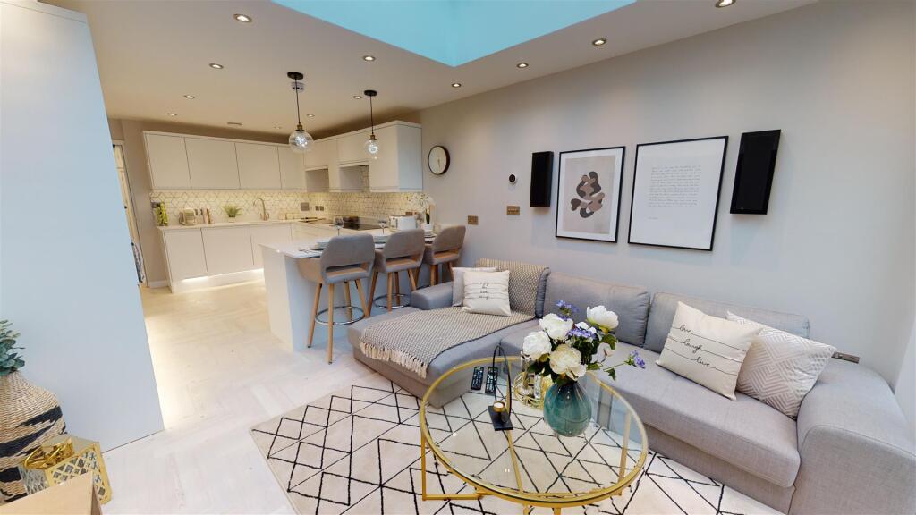 7 bed Detached for rent in Birmingham. From Oakmans Estate Agents - Student Lettings