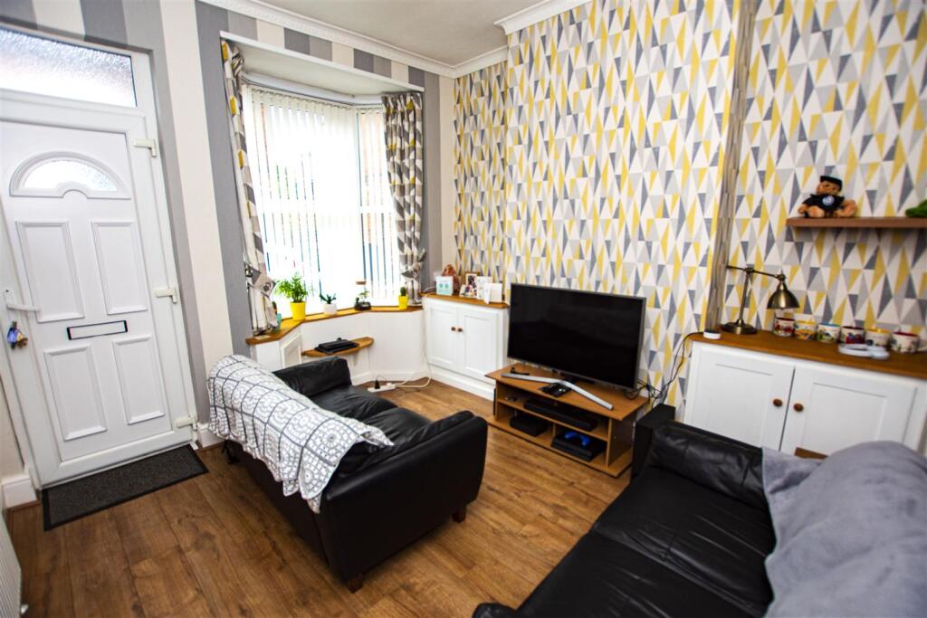2 bed Detached for rent in Birmingham. From Oakmans Estate Agents - Student Lettings