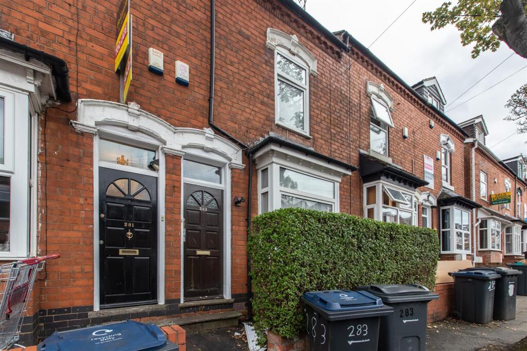 4 bed Detached for rent in Birmingham. From Oakmans Estate Agents - Student Lettings