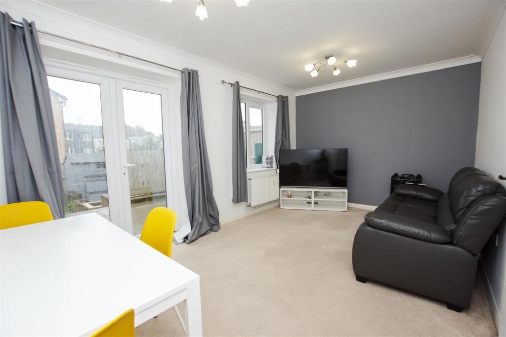 2 bed Detached for rent in Birmingham. From Oakmans Estate Agents - Student Lettings