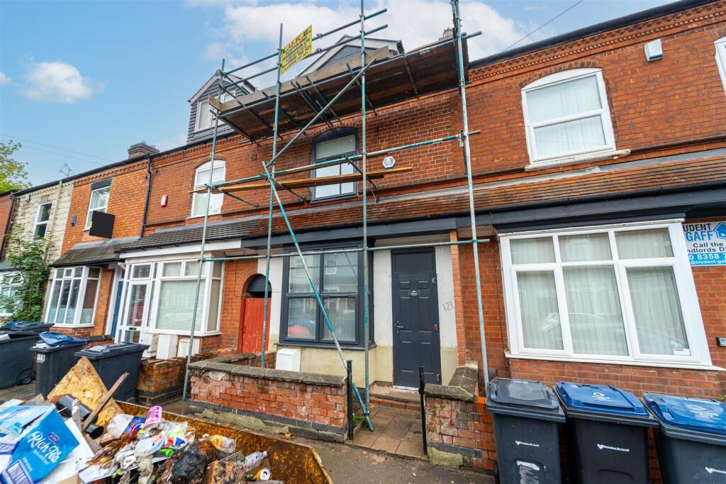 5 bed Detached for rent in Birmingham. From Oakmans Estate Agents - Student Lettings