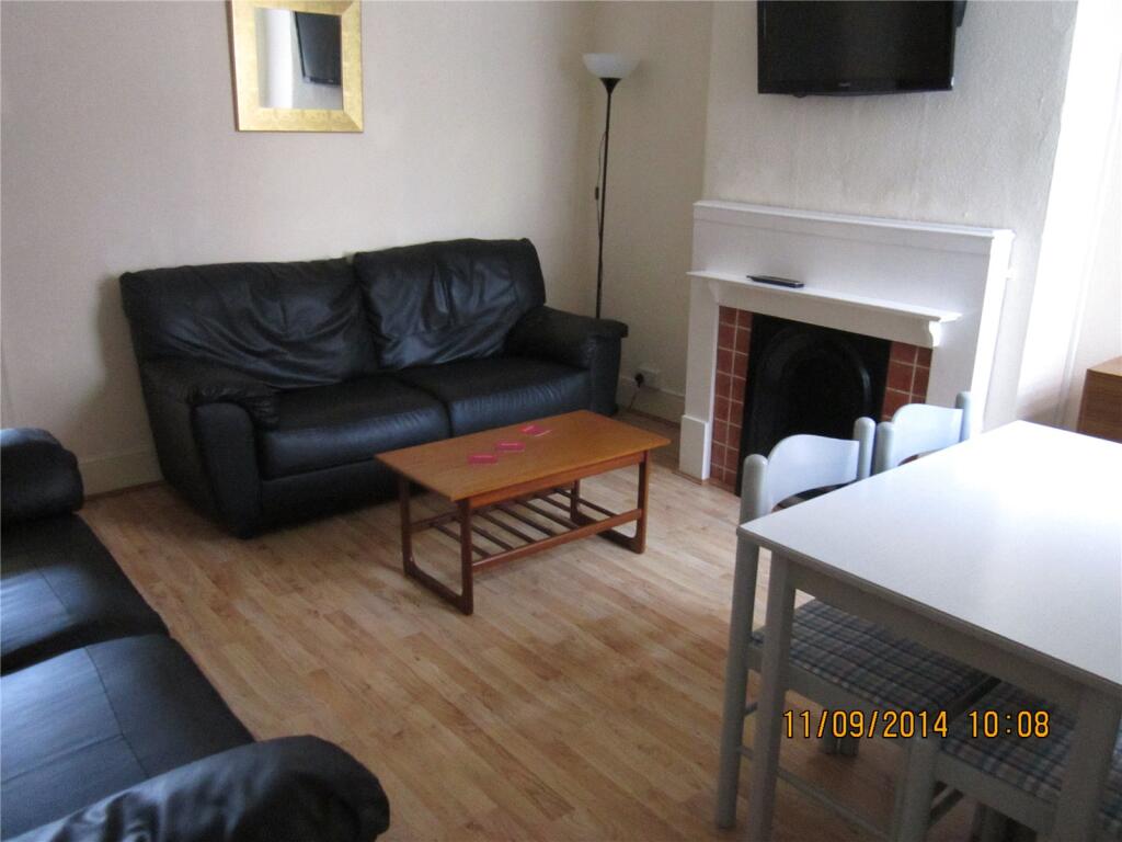 6 bed Detached for rent in Birmingham. From Oakmans Estate Agents - Student Lettings 6 bed Detached for rent in Birmingham. From Oakmans Estate Agents - Student Lettings