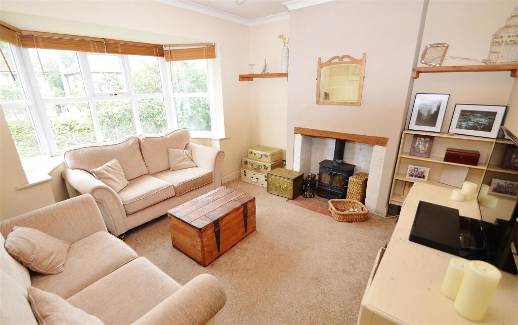 2 bed Detached for rent in Birmingham. From Oakmans Estate Agents - Student Lettings