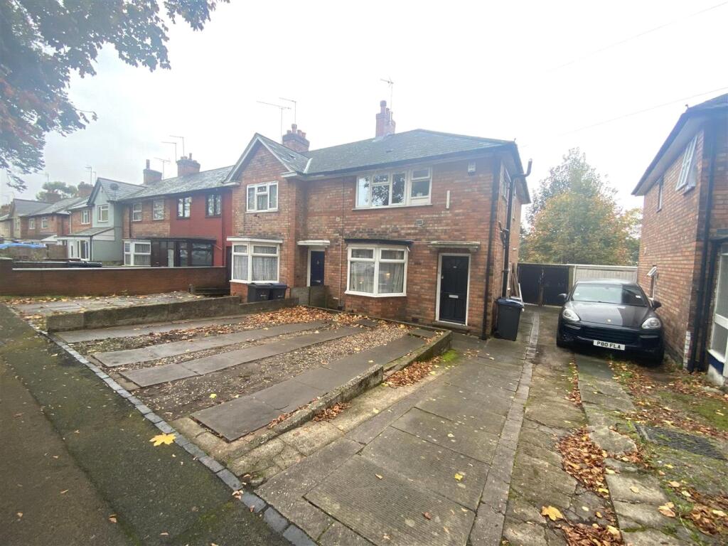 3 bed Semi Detached for rent in Birmingham. From Oakmans Estate Agents - Student Lettings 3 bed Semi Detached for rent in Birmingham. From Oakmans Estate Agents - Student Lettings