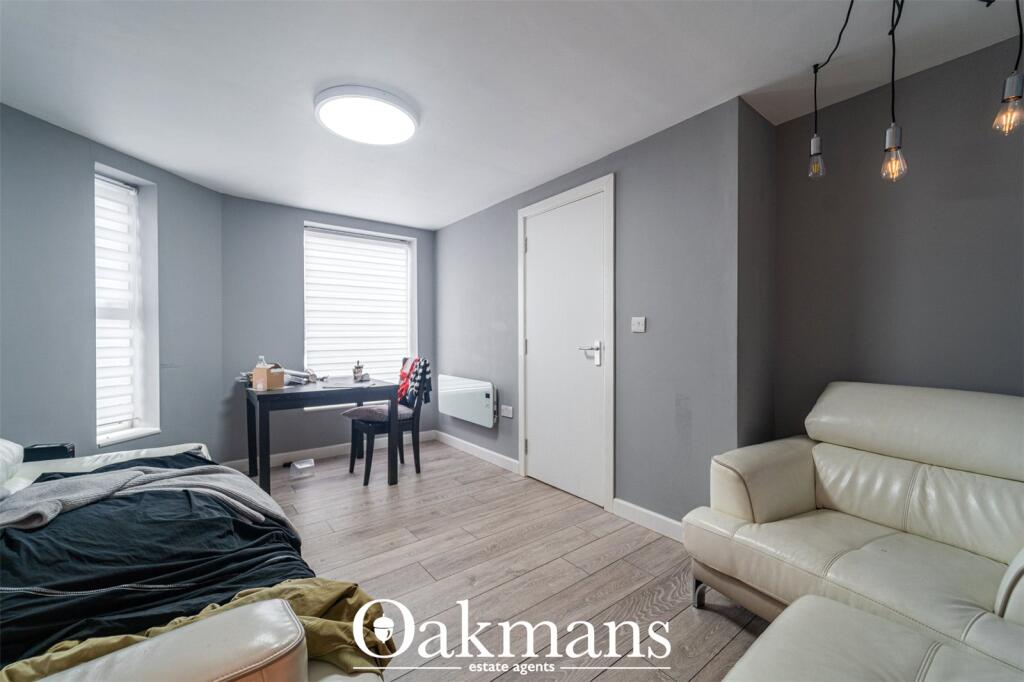 3 bed Not Specified for rent in Birmingham. From Oakmans Estate Agents - Student Lettings