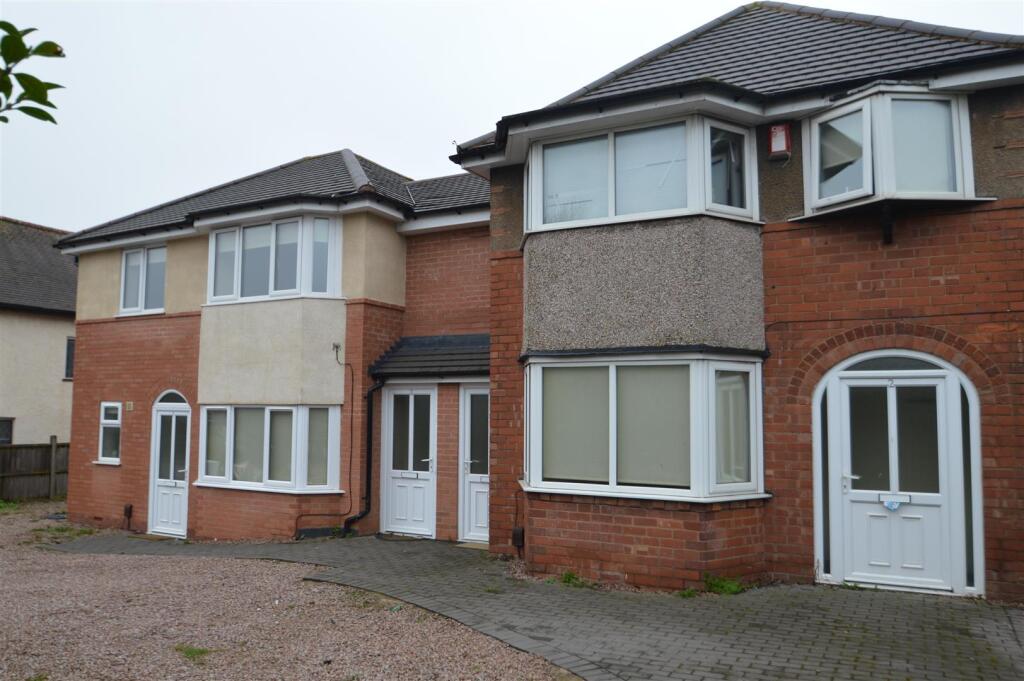 1 bed Apartment for rent in Birmingham. From Oakmans Estate Agents - Student Lettings 1 bed Apartment for rent in Birmingham. From Oakmans Estate Agents - Student Lettings