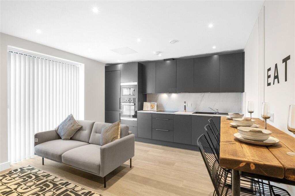1 bed Apartment for rent in Birmingham. From Oakmans Estate Agents - Student Lettings 1 bed Apartment for rent in Birmingham. From Oakmans Estate Agents - Student Lettings