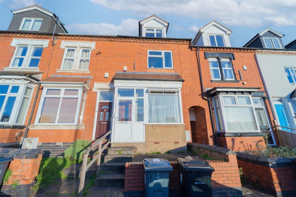 6 bed Detached for rent in Birmingham. From Oakmans Estate Agents - Student Lettings