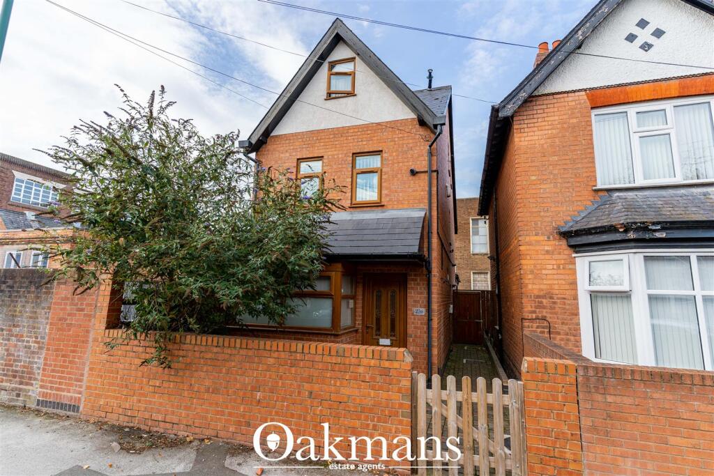 5 bed Detached for rent in Birmingham. From Oakmans Estate Agents - Student Lettings 5 bed Detached for rent in Birmingham. From Oakmans Estate Agents - Student Lettings