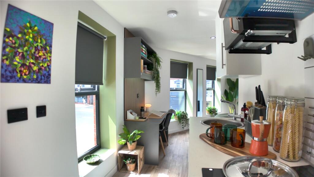 1 bed Apartment for rent in Birmingham. From Oakmans Estate Agents - Student Lettings