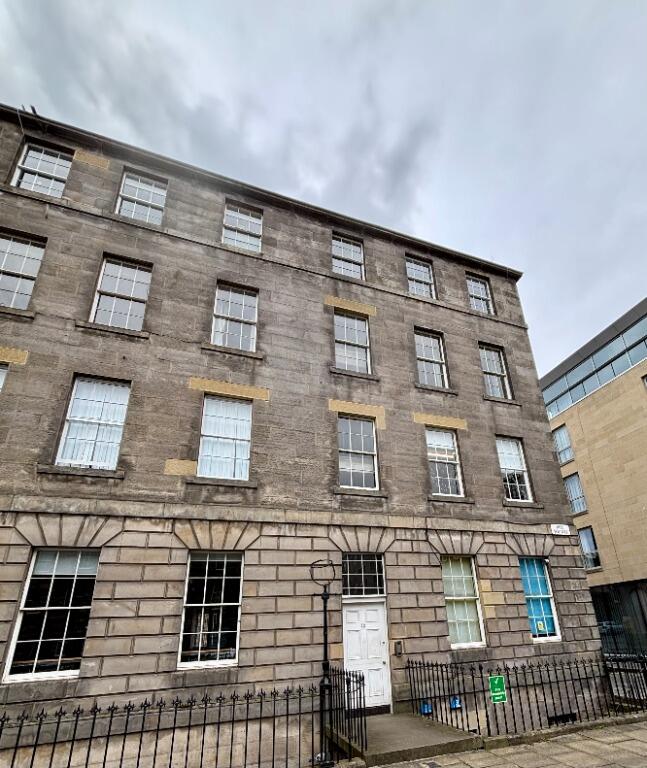 2 bed 1st Floor Flat for rent in Edinburgh. From The Flat Company