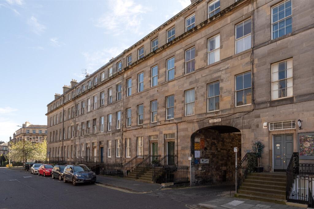 3 bed 1st Floor Flat for rent in Edinburgh. From The Flat Company