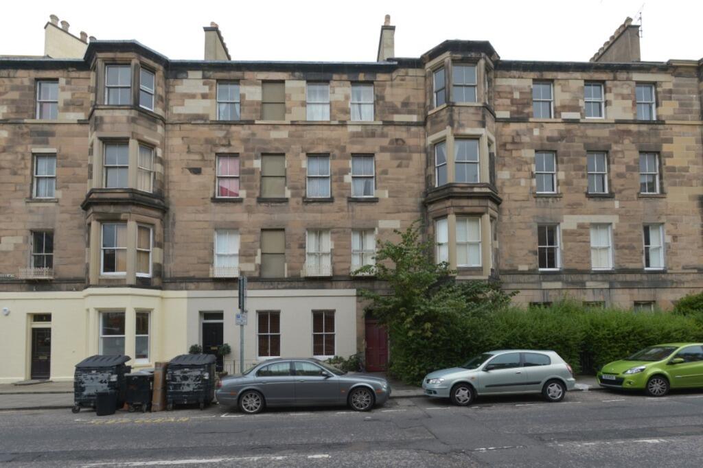 5 bed 1st Floor Flat for rent in Edinburgh. From The Flat Company