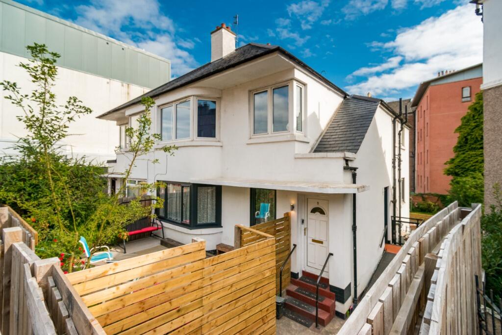 2 bed Villa for rent in Edinburgh. From The Flat Company 2 bed Villa for rent in Edinburgh. From The Flat Company