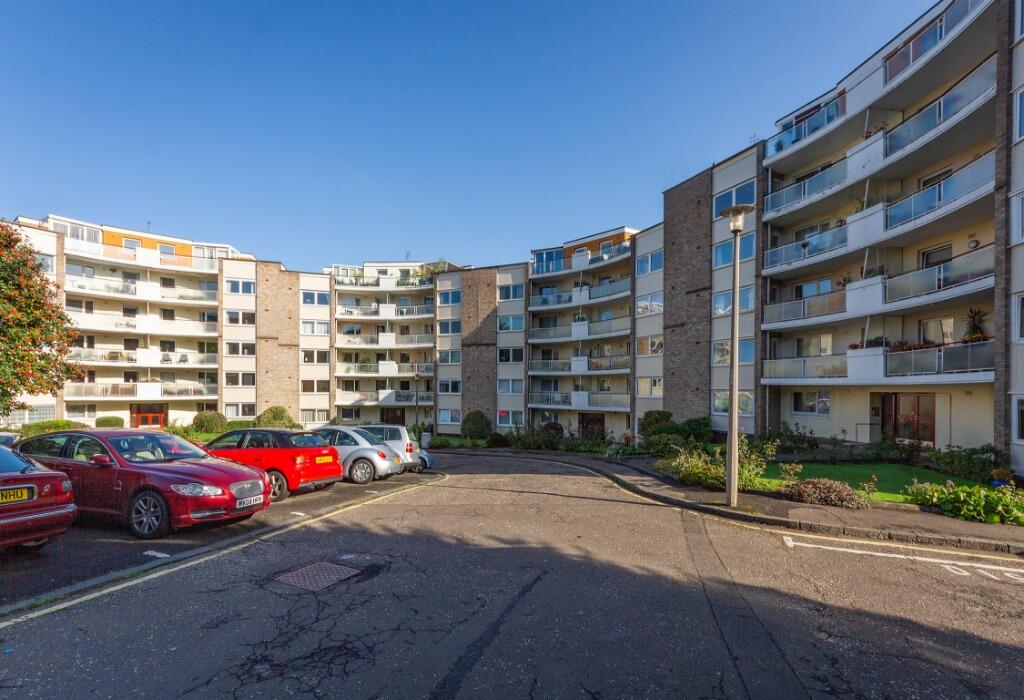 2 bed 1st Floor Flat for rent in Edinburgh. From The Flat Company