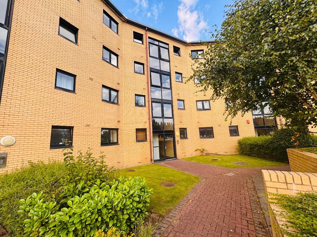 2 bed 1st Floor Flat for rent in Glasgow. From Pacitti Jones - Glasgow