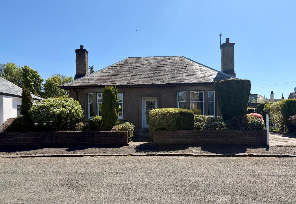 2 bed Detached bungalow for rent in Stirling. From Pacitti Jones - Glasgow 2 bed Detached bungalow for rent in Stirling. From Pacitti Jones - Glasgow