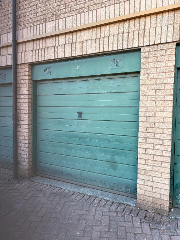 4 bed Garages for rent in Glasgow. From Pacitti Jones - Glasgow 4 bed Garages for rent in Glasgow. From Pacitti Jones - Glasgow