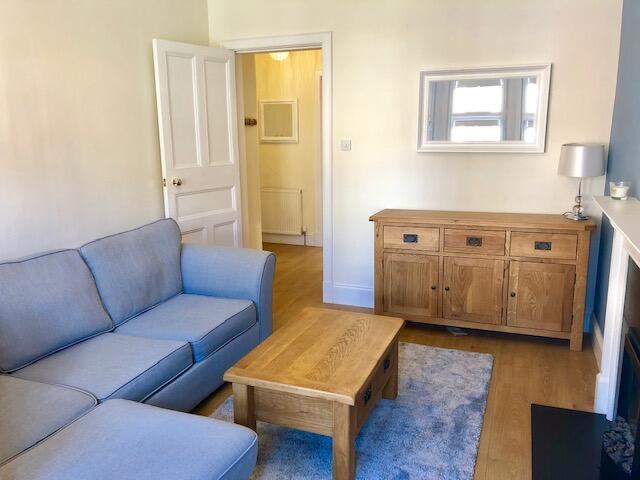 1 bed 1st Floor Flat for rent in Renfrew. From Pacitti Jones - Glasgow 1 bed 1st Floor Flat for rent in Renfrew. From Pacitti Jones - Glasgow