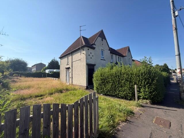 2 bed 1st Floor Flat for rent in Cairns. From Pacitti Jones - Glasgow