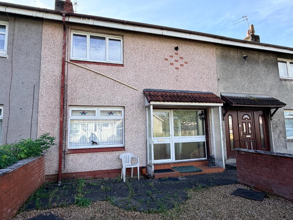 2 bed Mid Terraced House for rent in Croy. From Pacitti Jones - Glasgow
