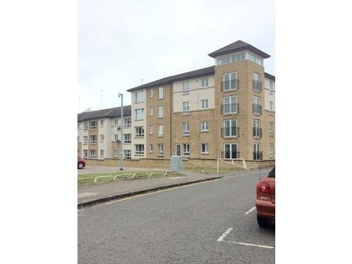 2 bed 1st Floor Flat for rent in Motherwell. From Rent Locally - Hamilton
