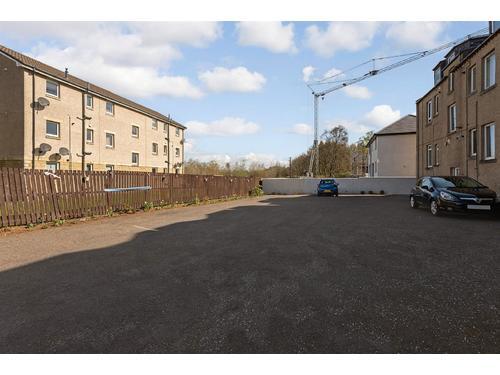 2 bed 1st Floor Flat for rent in Cowdenbeath. From Rent Locally - Hamilton