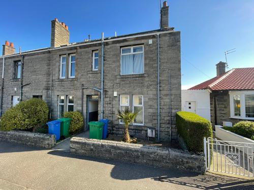 1 bed 1st Floor Flat for rent in Cluny. From Rent Locally - Hamilton